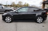 Used 2023 Tesla Model Y 2WD image 4