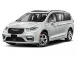 Used 2023 Chrysler Pacifica Touring-L image 3