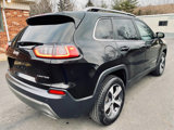 Used 2019 Jeep Cherokee Limited image 6