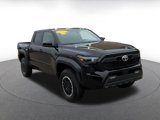 Used 2024 Toyota Tacoma w/ TRD Package image 3