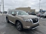 New 2025 Nissan Pathfinder Platinum w/ Cargo Package image 4