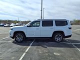 New 2025 Jeep Wagoneer 4WD w/ Convenience Group I image 4