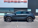 Used 2024 Porsche Macan image 2