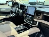 Used 2023 Ford Expedition Limited image 5