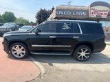 Used 2015 Cadillac Escalade Luxury image 2