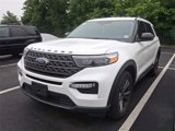 Certified 2022 Ford Explorer XLT w/ Equipment Group 202A image 3