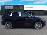 New 2025 MAZDA CX-5 Signature image 3