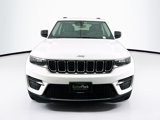 Used 2024 Jeep Grand Cherokee Laredo X image 2