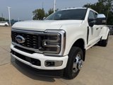 New 2025 Ford F350 Platinum image 2