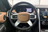 Used 2023 Land Rover Discovery Metropolitan Edition image 3