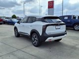New 2025 Nissan Kicks SV image 3