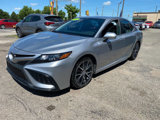 Used 2022 Toyota Camry SE image 2