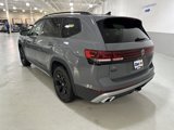 New 2025 Volkswagen Atlas Peak Edition SE image 6