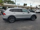 Certified 2022 Volkswagen Tiguan SE w/ Panoramic Sunroof Package image 6