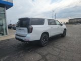 New 2025 Chevrolet Suburban High Country image 4