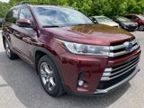Used 2017 Toyota Highlander Limited Platinum image 3