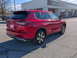 New 2025 Mitsubishi Outlander SE image 3