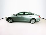 Used 2025 Chevrolet Malibu LT image 4