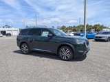 New 2025 Nissan Pathfinder Platinum image 2