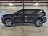 New 2026 Chevrolet Equinox LT image 2