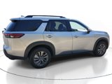 Used 2024 Nissan Pathfinder SV image 4