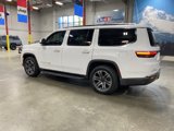 Used 2022 Jeep Wagoneer Series III image 3