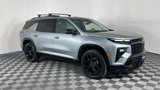 New 2025 Chevrolet Traverse RS image 2