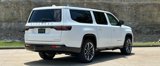 Used 2023 Jeep Wagoneer L Series III w/ Premium Group I image 3