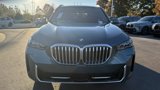 Used 2025 BMW X5 xDrive50e image 3