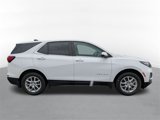 Used 2022 Chevrolet Equinox LT image 2