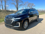 Used 2023 Chevrolet Traverse LT image 2
