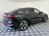 Used 2022 Audi e-tron Premium image 3