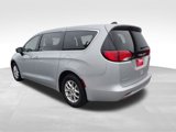Used 2023 Chrysler Voyager LX image 4