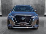 Used 2021 Nissan Kicks SV image 2
