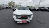 Certified 2023 GMC Acadia SLT w/ Preferred Package image 3