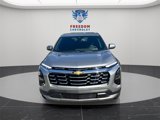 New 2026 Chevrolet Equinox LT image 2