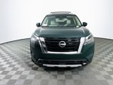 New 2025 Nissan Pathfinder SL image 3