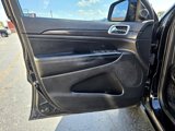 Used 2018 Jeep Grand Cherokee Altitude image 4