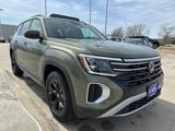 New 2025 Volkswagen Atlas Peak Edition SE image 5