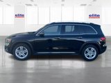 Used 2021 Mercedes-Benz GLB 250 4MATIC w/ Premium Package image 6