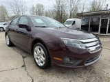 Used 2011 Ford Fusion SE image 2