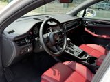 Certified 2025 Porsche Macan S image 4