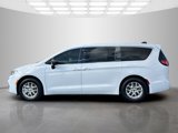 New 2025 Chrysler Pacifica Select image 2
