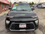Used 2022 Kia Soul LX image 2