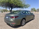 Used 2021 Lexus ES 350 Premium w/ Premium Package image 3