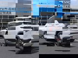New 2026 Chevrolet Equinox LT w/ Convenience Package II image 3