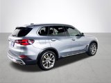 Used 2024 BMW X5 xDrive40i w/ Premium Package image 6