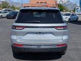 Used 2023 Jeep Grand Cherokee 4WD 4xe image 5
