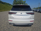 New 2025 Mitsubishi Outlander SE image 5