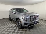 New 2025 GMC Yukon Denali image 5
